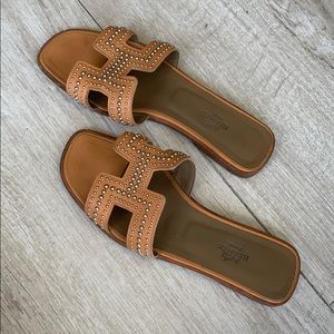 Hermès studded sandals size 38